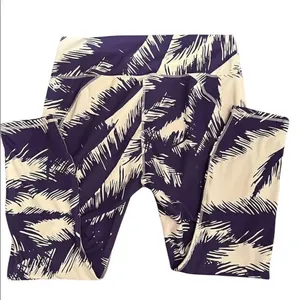 NWT fabletics leggings! Super soft and cute! thumbnail 3