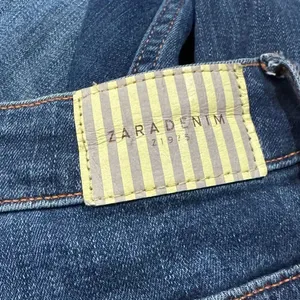 Zara Dark Blue Raw Hem Skinny Jeans Women’s 6 thumbnail 3