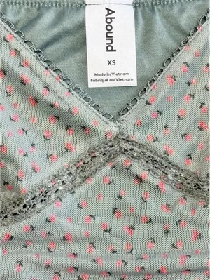 Intimately Free People Floral Camisole Top XS Lace Trim Sage Pink Boho Romantic thumbnail 3