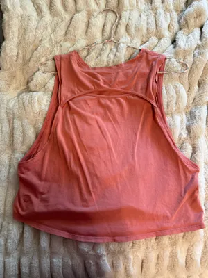 Lululemon cropped tank thumbnail 4