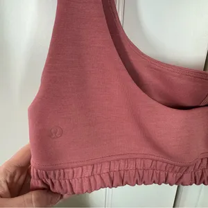 Lululemon Softstreme Scoop-Neck Bra‎ Briar Rose Size 10 thumbnail 2