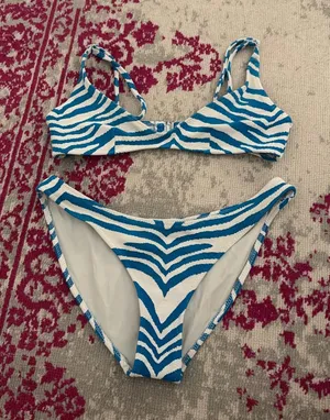 Triangl Bikini thumbnail 1
