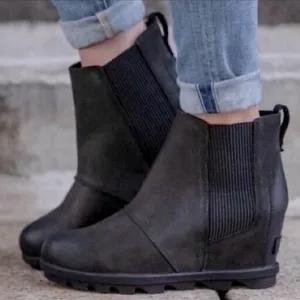 SOREL Joan Of Arctic III Chelsea Wedge Slip On Black Leather Boots Size 9 thumbnail 10