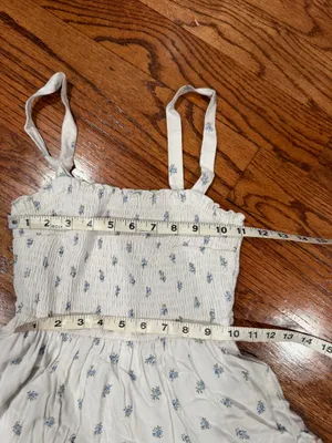 Hollister dress thumbnail 2