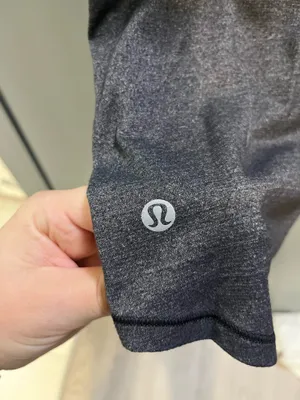 Lululemon tank top thumbnail 3