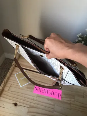 Michael Kors Purse thumbnail 10
