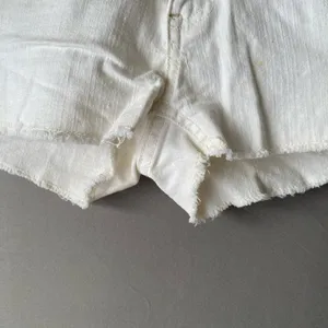 Wallflower‎ sz 3 white short shorts thumbnail 3