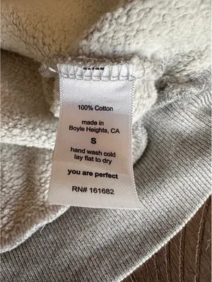 PerfectWhiteTee Tyra Fleece 1/4 Zip Pullover in Heather Grey Women’s Small thumbnail 8