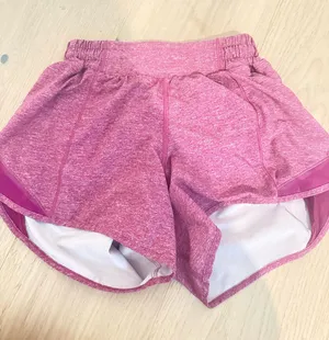 Lululemon Shorts Hot Hot thumbnail 1