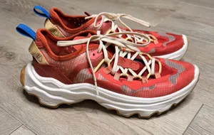 SOREL Kinetic Breakthru Sneakers Womens Red Mesh Lace Up‎ Chunky Sole Size 7.5 thumbnail 1
