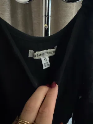 Urban outfitters Lace top thumbnail 3