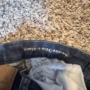 American Eagle Curvy High Rise Jegging Jeans 4‎ Dark Wash Distressed Next Level thumbnail 3