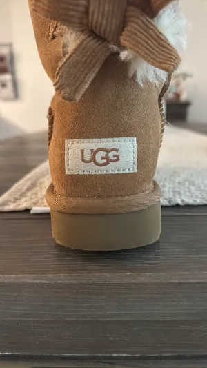UGG Boots thumbnail 5