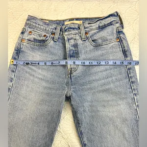 Levi's Premium Wedgie jeans button fly high waist size 26 thumbnail 9