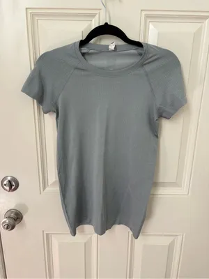 Lululemon Swiftly Tech Short-Sleeve Top Size 6 thumbnail 2