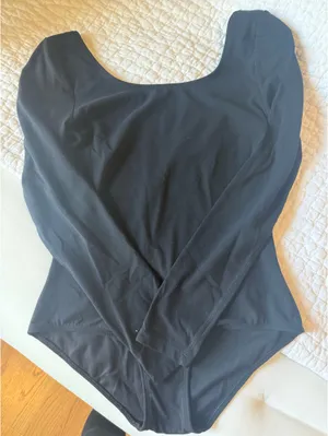 Aritzia TNA Bodysuit Black thumbnail 1