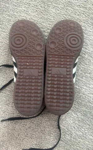 Adidas Women’s Shoes Black samba thumbnail 1