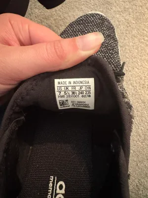Adidas Sneakers thumbnail 3