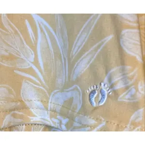 Hang Ten Women’s Yellow Beach Soft Floral Pocket Long Sleeve UPF 50+, Size Med thumbnail 4