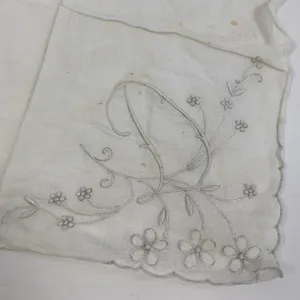 Vintage Floral Handkerchief With Embroidery thumbnail 3