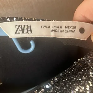 FINAL MARKDOWN Zara lined Sequin Blouse medium thumbnail 3