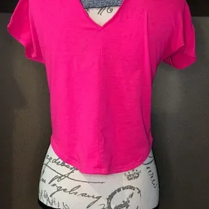 Total Girl Pink Crop Top Short Sleeve Size 7/8 thumbnail 6
