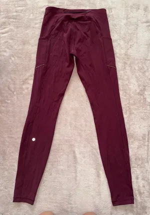 Lululemon Women's Speed Up Tight Red Maroon Full-On Luxtreme Size‎ 8 Tall thumbnail 1