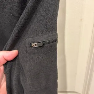 LL Bean Womens Black Full Zip Fleece Jacket Mock Neck Pockets Sz Medium Gorpcore thumbnail 5