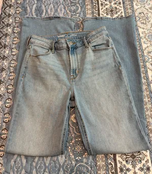 Old Navy Jeans High-Rise Wow Flare thumbnail 1