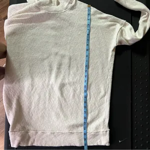Free People Casey Tunic Sweater im Ivory. size Small. thumbnail 15