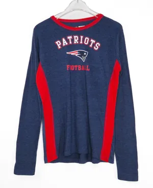 NFL New England Patriots Football Women's Long Sleeve Crewneck Shirt Small thumbnail 1