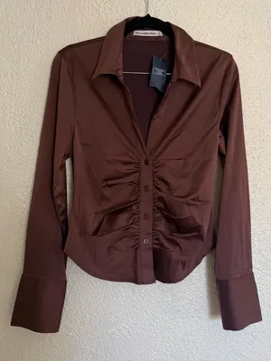 Abercrombie & Fitch Chocolate Brown Ruched Satin ButtonDown Shirt size Small New thumbnail 2