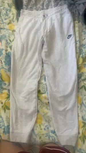 Nike Sweatpants thumbnail 1