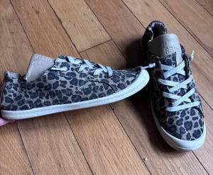 Women’s Leopard Print Canvas Slip on Sneakers Brown Size 8 thumbnail 1
