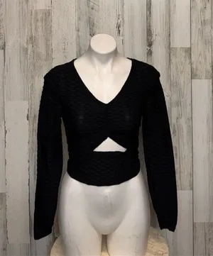 Jolie & Joy Black Textured Long Sleeve Cut Out Crop Top Size M Ruched Front Wrap thumbnail 1