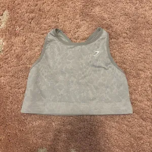 Gymshark Adapt Animal Seamless Sports Bra Womens Medium Gray High-Neck Crossover thumbnail 3