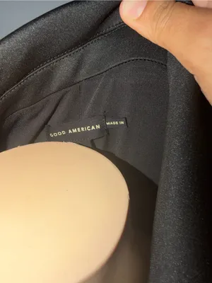 Good American Black Tailored Single-Button Blazer thumbnail 4