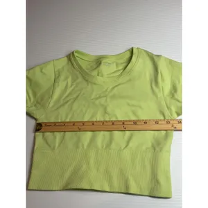 Offline by‎ Aerie Seamless Ribbed Crop Top Neon Lime Green XS TP Athletic thumbnail 4