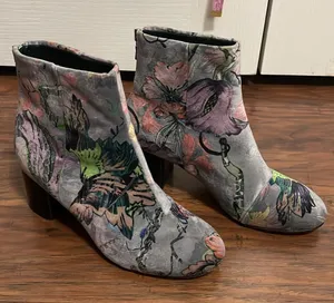 Rag & Bone Drea Velvet Floral Print Ankle Booties Boho Chic Glam Artsy Luxury thumbnail 1