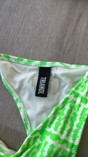 Triangl Bikini Set Swimwear thumbnail 5