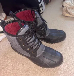 Tommy Hilfiger Gray & Black Duck Boots with Red Lining thumbnail 1