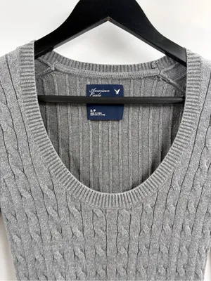 American Eagle y2k 90s 2000s grey long sleeve cable knit sweater size small thumbnail 3