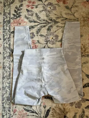 Lululemon White Camo Wunder Under 25" Leggings thumbnail 3