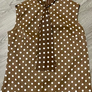 Vintage 1970’s Polka Dot Secretary Blouse Sz L Sleeveless Scarf Tie Neck Retro thumbnail 2