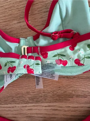 Frankie’s Bikinis set 🍒 thumbnail 4