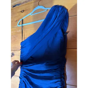 NWT Lulus Kyleah Navy Ruched One-Shoulder Maxi Dress Bridesmaid Banquet Gala L thumbnail 4