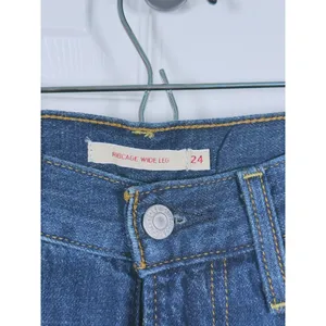 Levi's Premium Ribcage Wide Leg Jeans Size 24 Blue High Rise 90s Retro Denim thumbnail 4