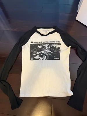 Brandy Melville Radio Silence Long Sleeve thumbnail 1