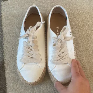 Womens coconut canvas shoes White Size 6 thumbnail 7