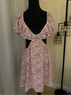 NWT Sabo Skirt Eilish Peony Floral Cut Out Mini Dress Pink Puff Sleeve S thumbnail 2